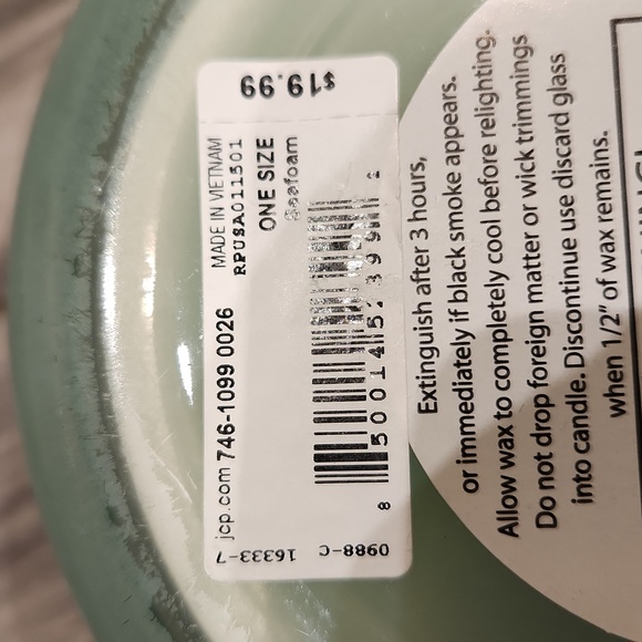 EUC Design Studio REFRESH Seafoam sz 13.75 oz Candle w/ 3 wicks - Picture 5 of 6
